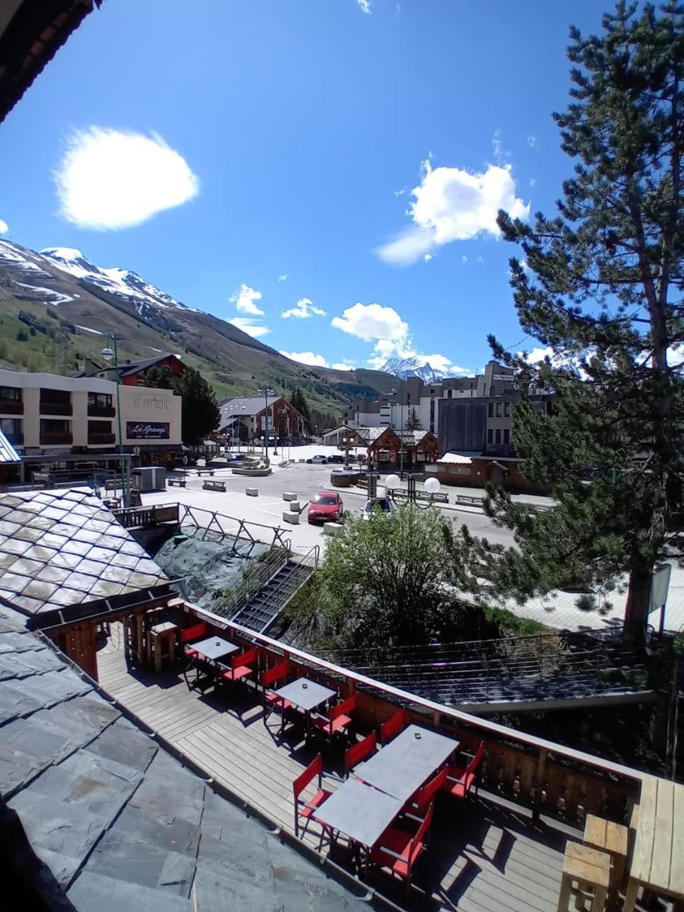Hotel Le Sherpa Les Deux Alpes Exterior foto